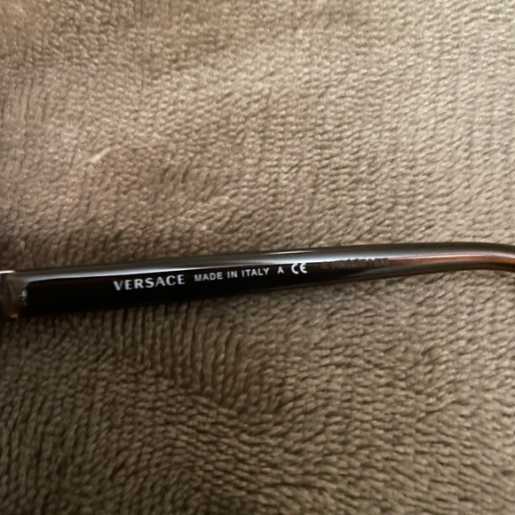 EUC Versace Model 1064 Glasses & Hard Case - Picture 2 of 4